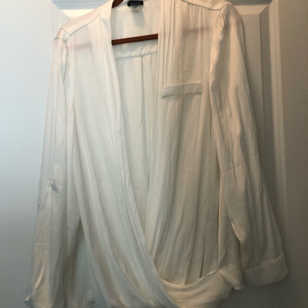 White torrid blouse